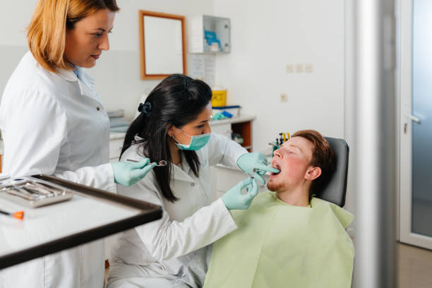 Best Urgent Dental Care in Hamshire, TX